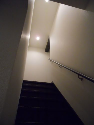20takamori-stair2